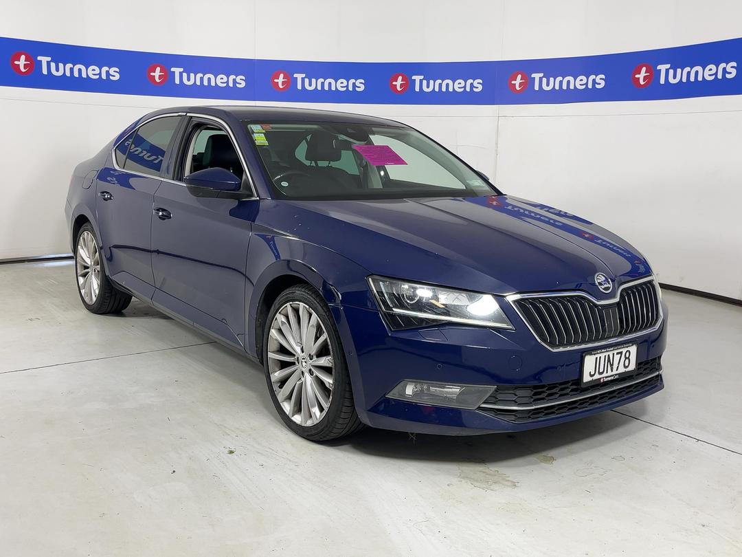 Photo '1' of Skoda Superb