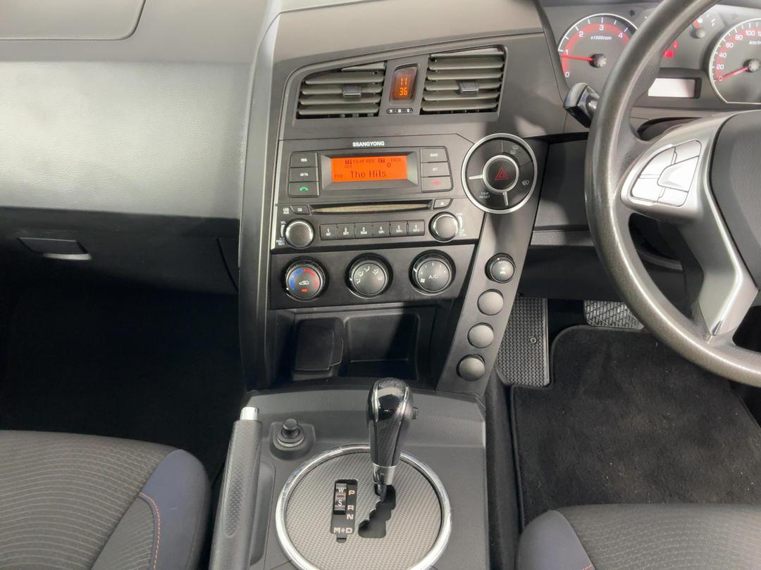 Photo '18' of Ssangyong Actyon Sport