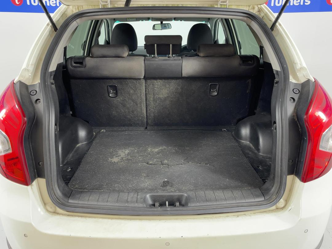 Photo '14' of Ssangyong Korando