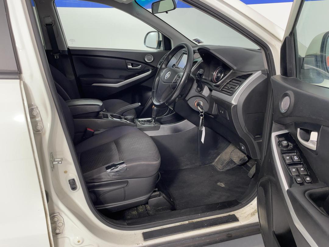Photo '16' of Ssangyong Korando