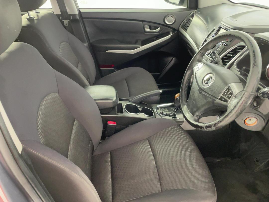 Photo '16' of Ssangyong Korando