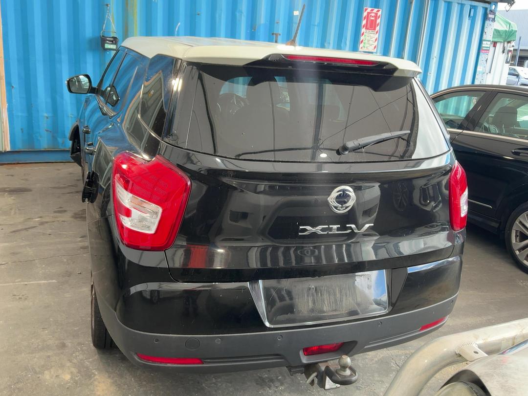 Photo '6' of Ssangyong Tivoli LTD LWB Photo '6' of Ssangyong Tivoli LTD LWB