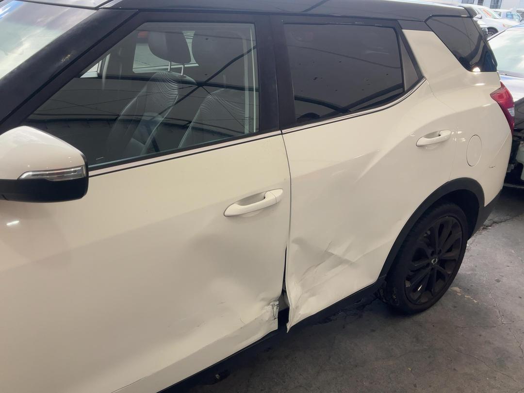 Photo '8' of Ssangyong Tivoli LTD LWB Photo '8' of Ssangyong Tivoli LTD LWB