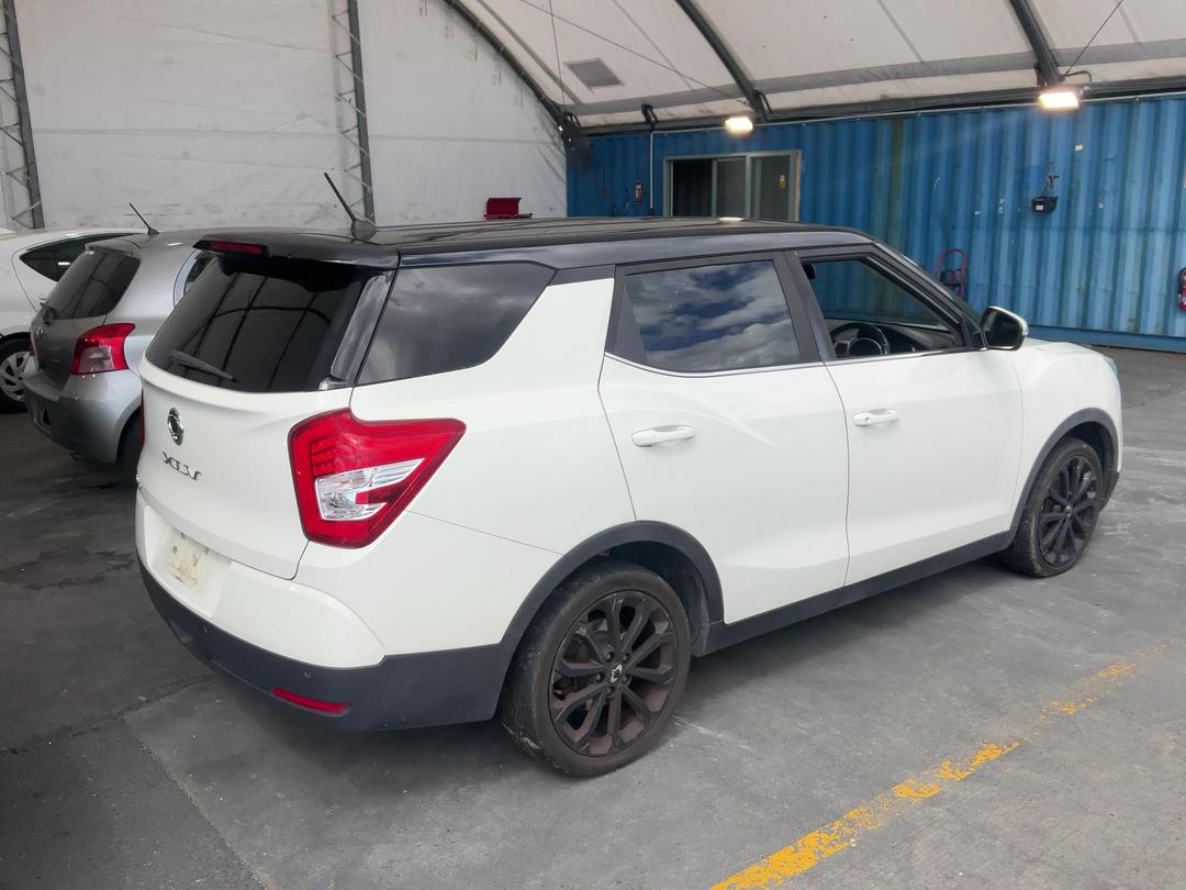 Photo '12' of Ssangyong Tivoli LTD LWB Photo '12' of Ssangyong Tivoli LTD LWB