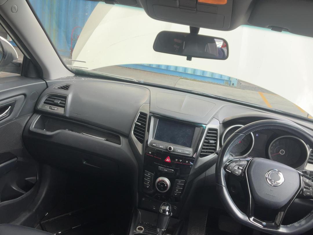 Photo '22' of Ssangyong Tivoli LTD LWB Photo '22' of Ssangyong Tivoli LTD LWB