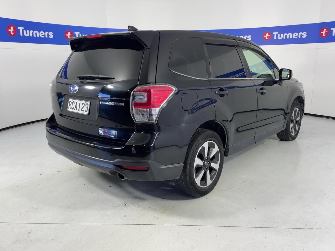 Photo '6' of Subaru Forester