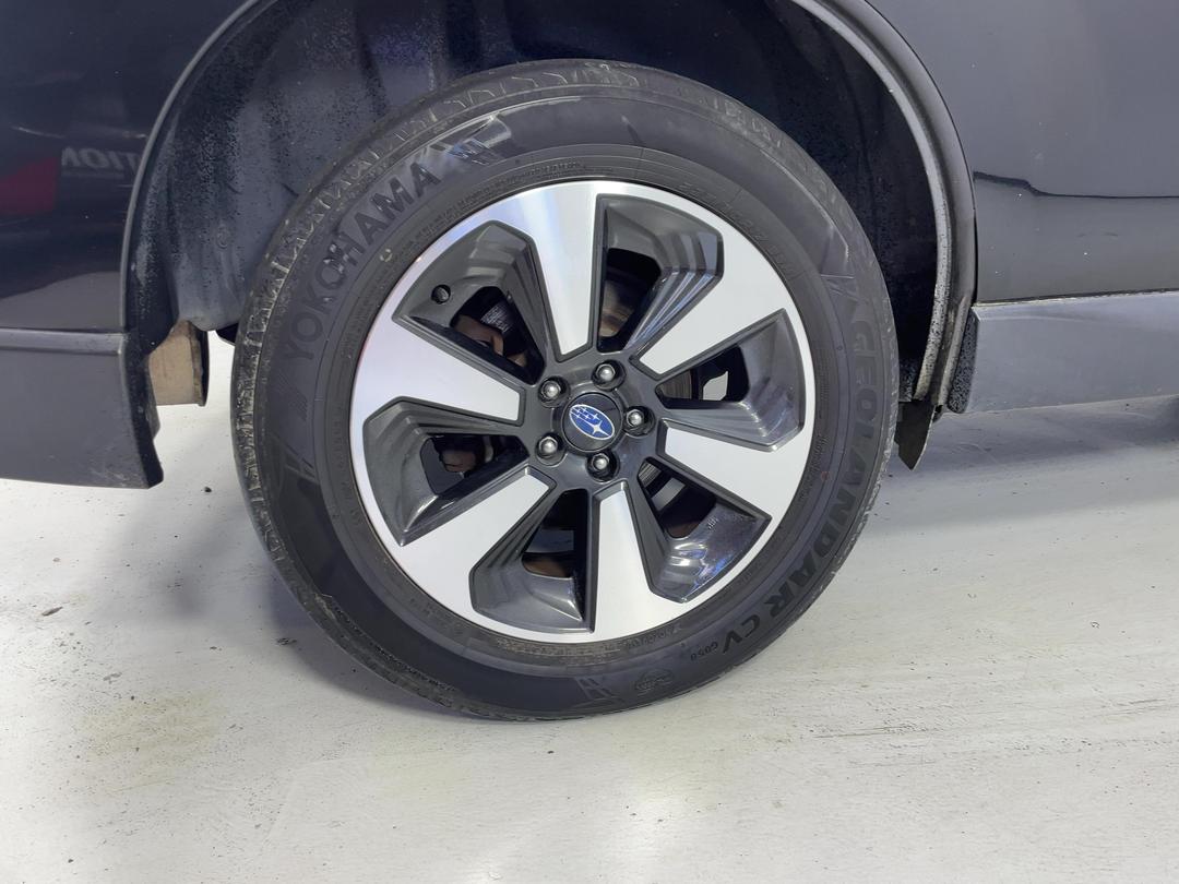 Photo '10' of Subaru Forester