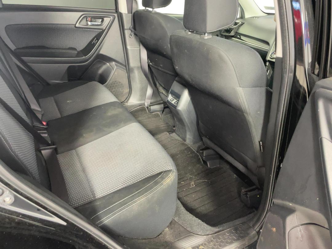 Photo '18' of Subaru Forester