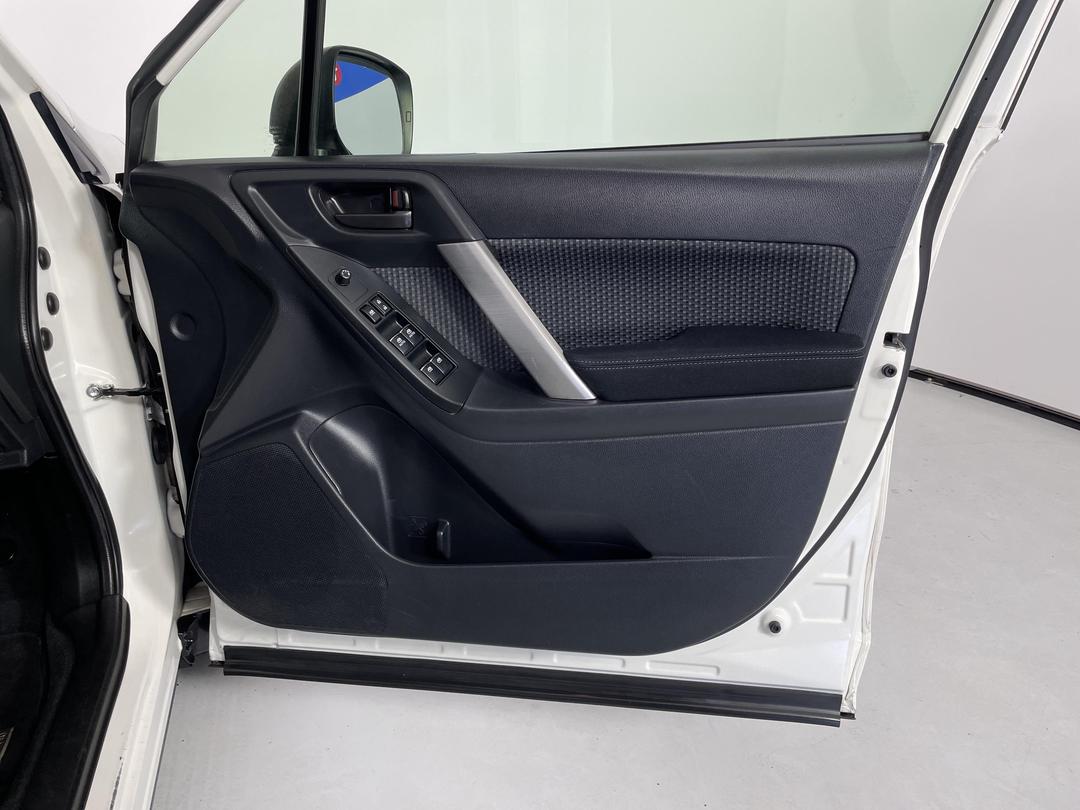 Photo '15' of Subaru Forester