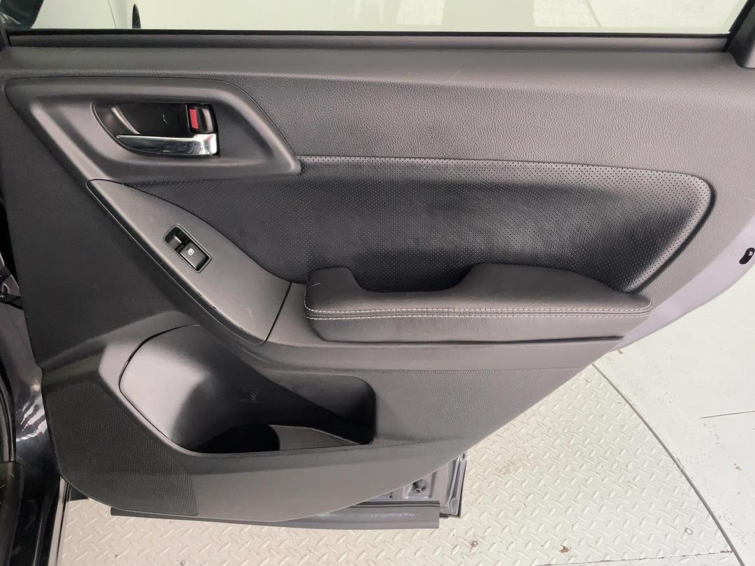 Photo '19' of Subaru Forester