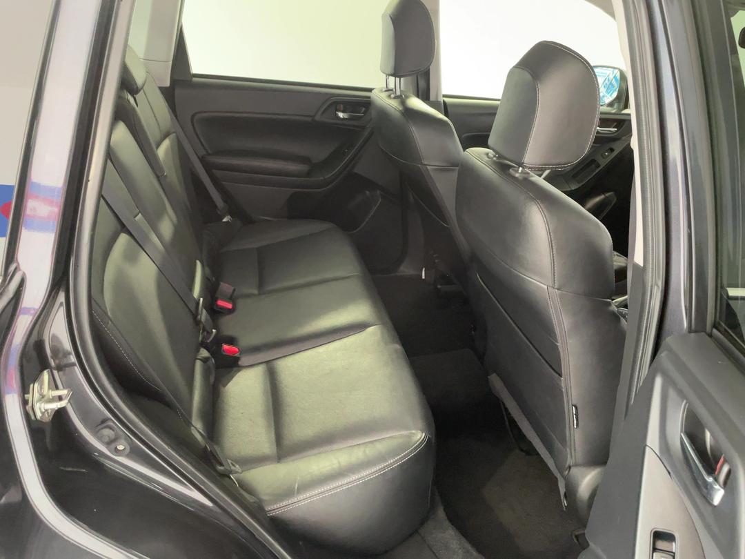 Photo '20' of Subaru Forester