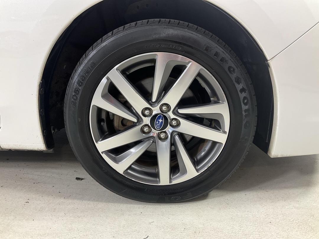 Photo '9' of Subaru Impreza