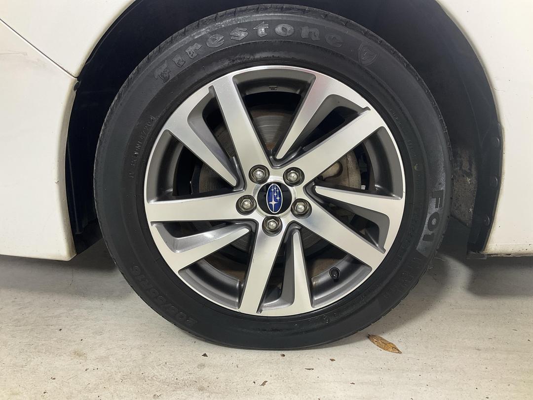 Photo '10' of Subaru Impreza