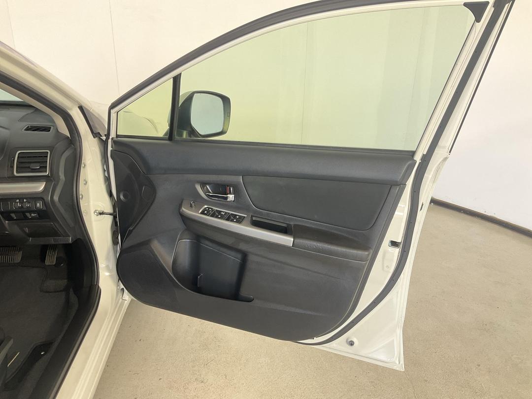 Photo '15' of Subaru Impreza