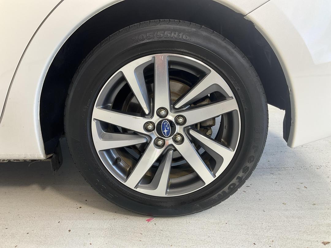 Photo '11' of Subaru Impreza