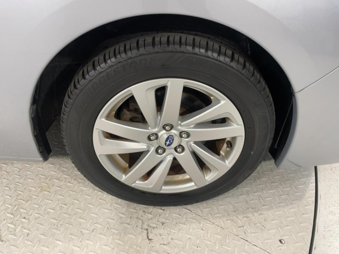 Photo '9' of Subaru Impreza