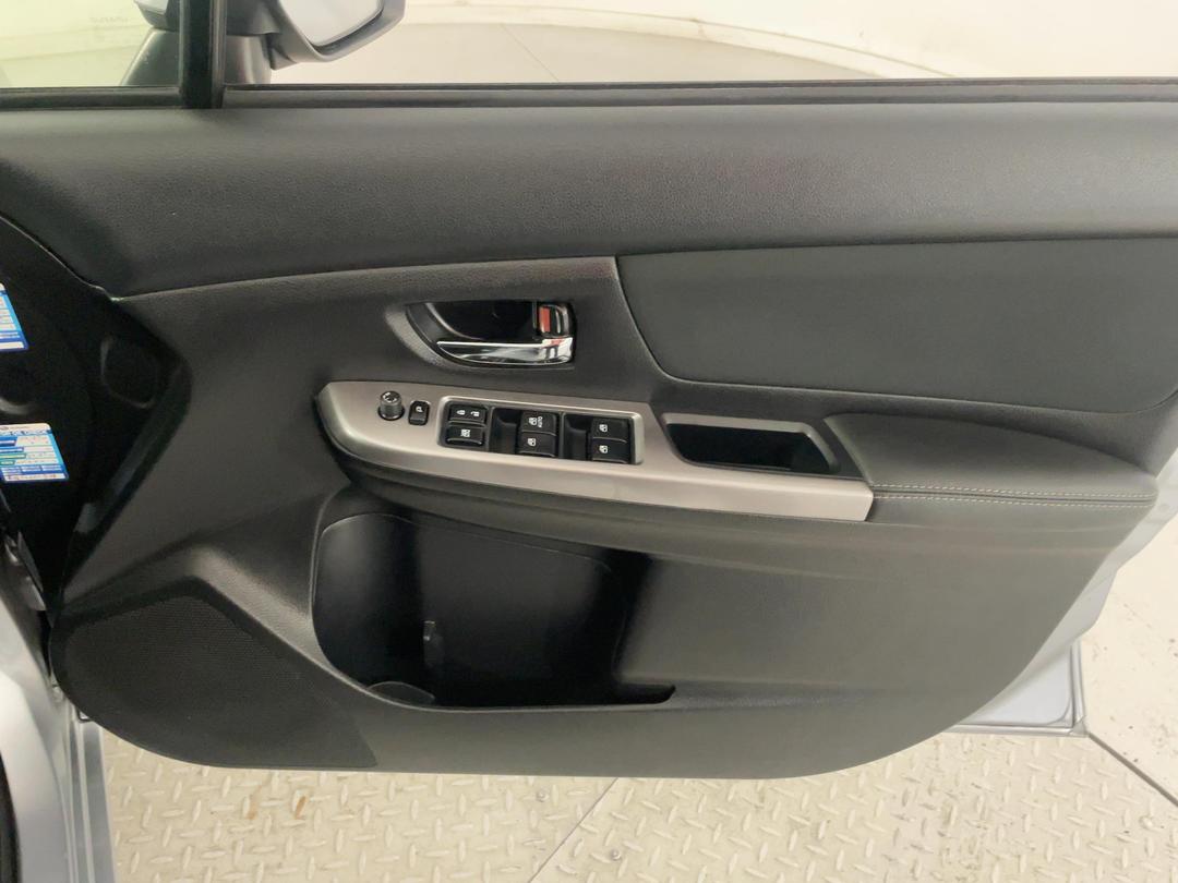 Photo '15' of Subaru Impreza