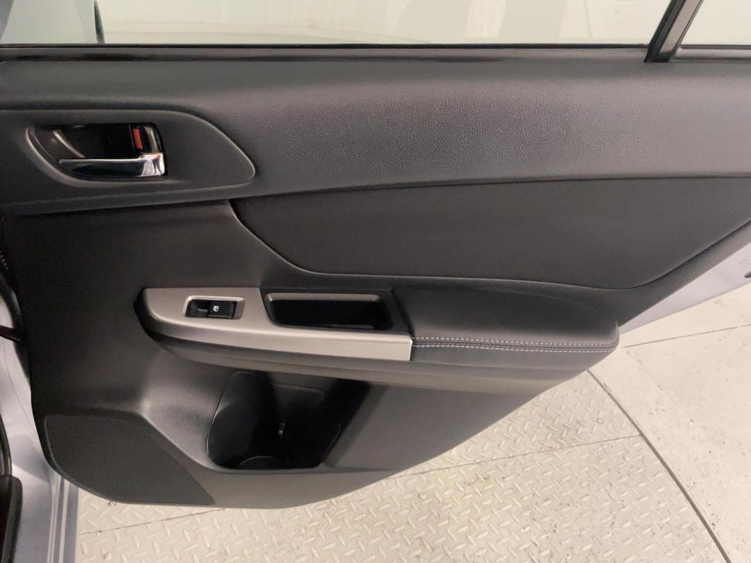 Photo '19' of Subaru Impreza