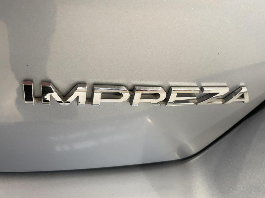 Photo '35' of Subaru Impreza
