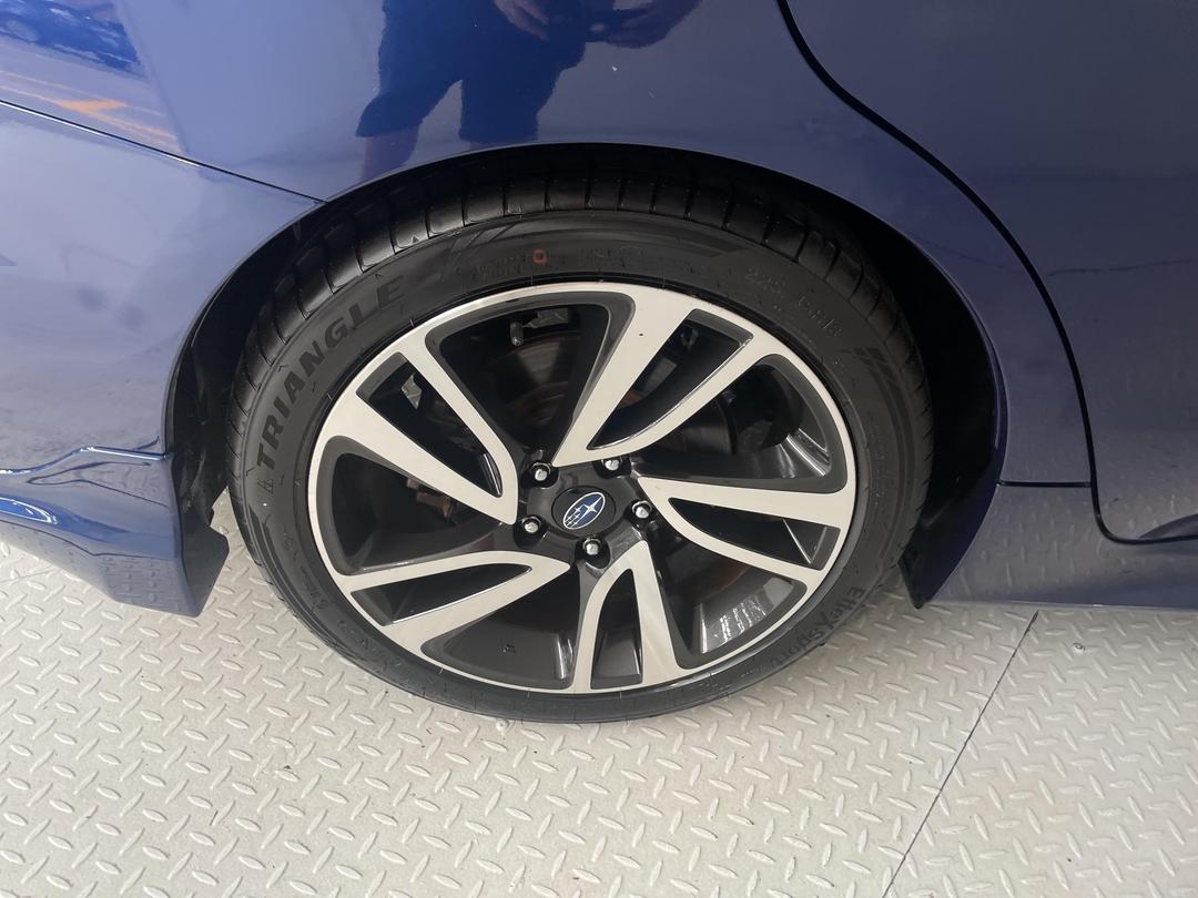 Photo '12' of Subaru Levorg