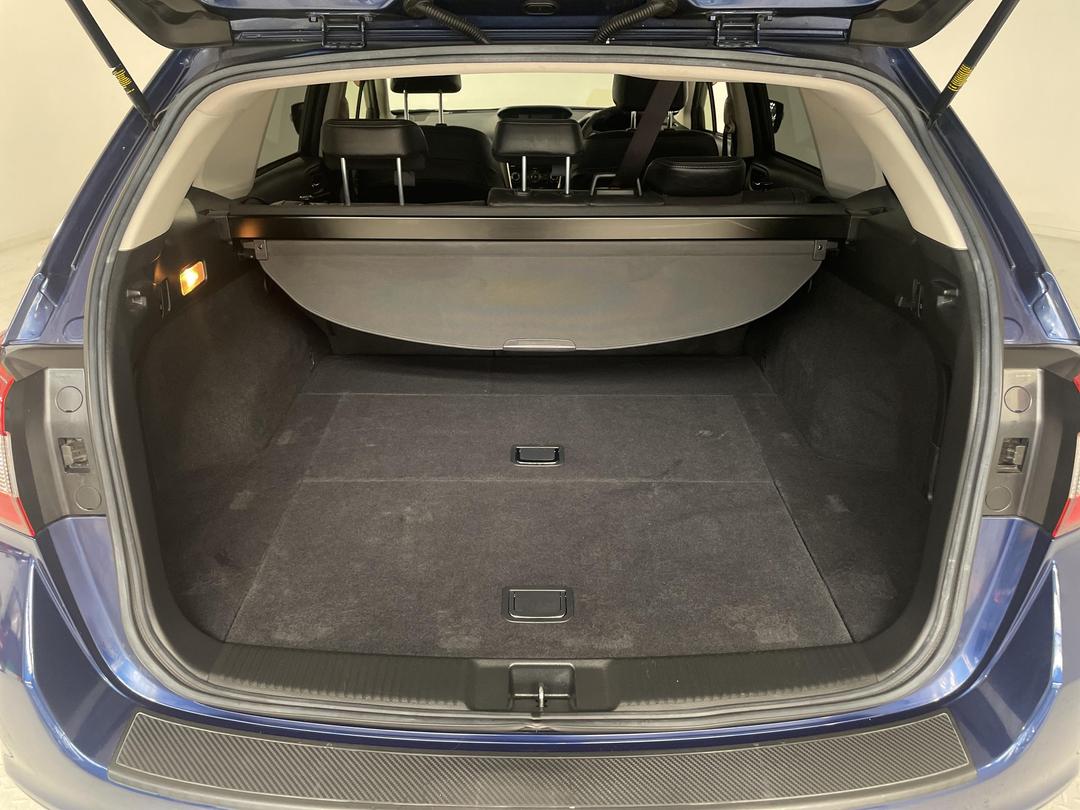 Photo '14' of Subaru Levorg