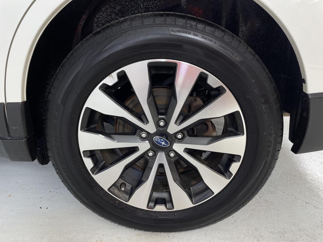 Photo '11' of Subaru Outback