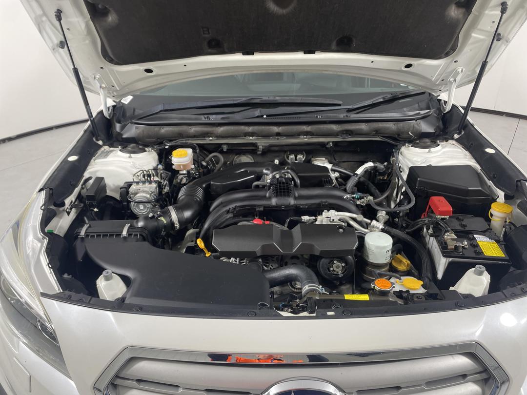 Photo '13' of Subaru Outback