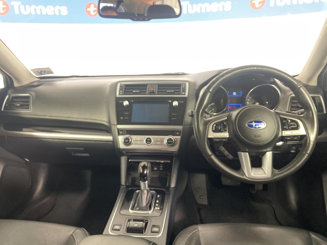 Photo '17' of Subaru Outback