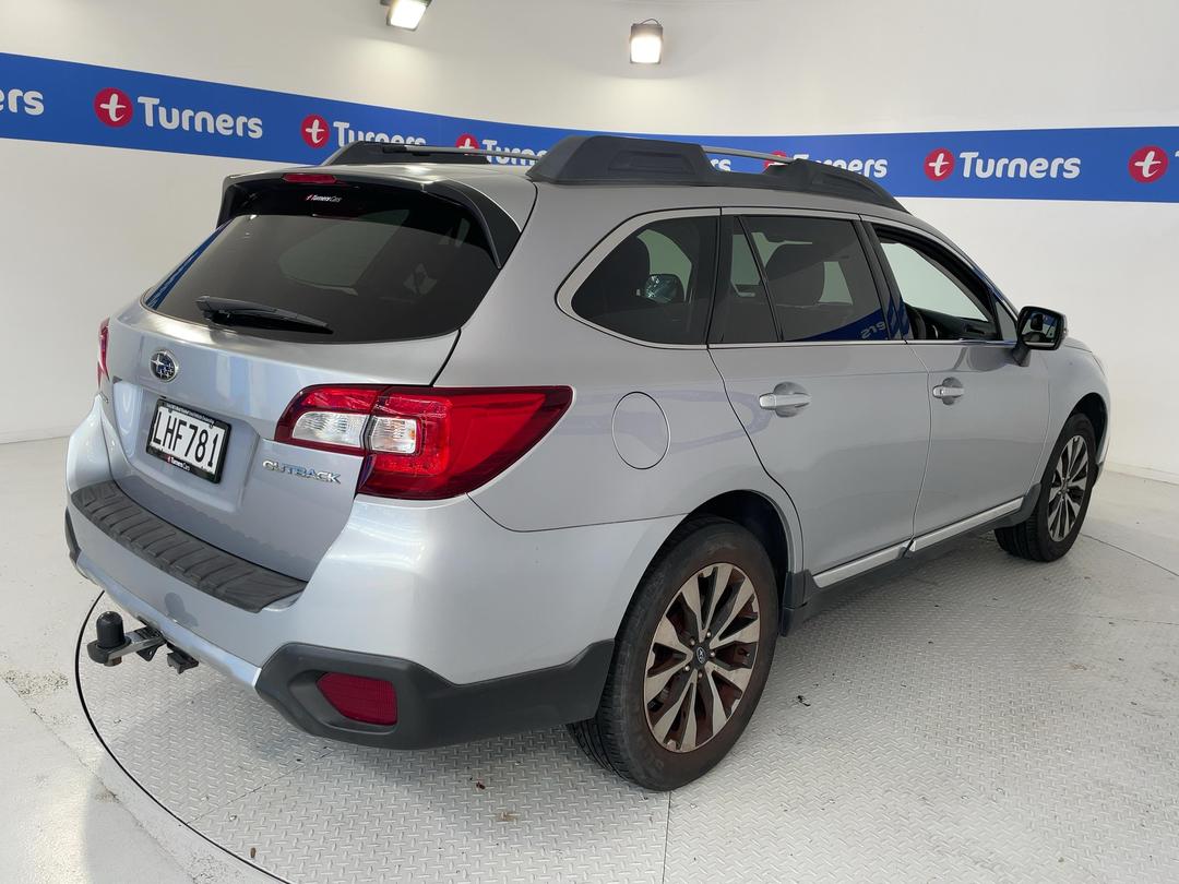 Photo '7' of Subaru Outback