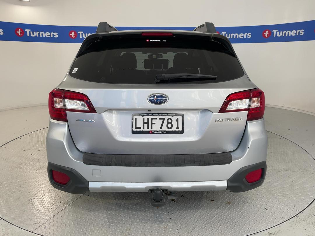 Photo '6' of Subaru Outback