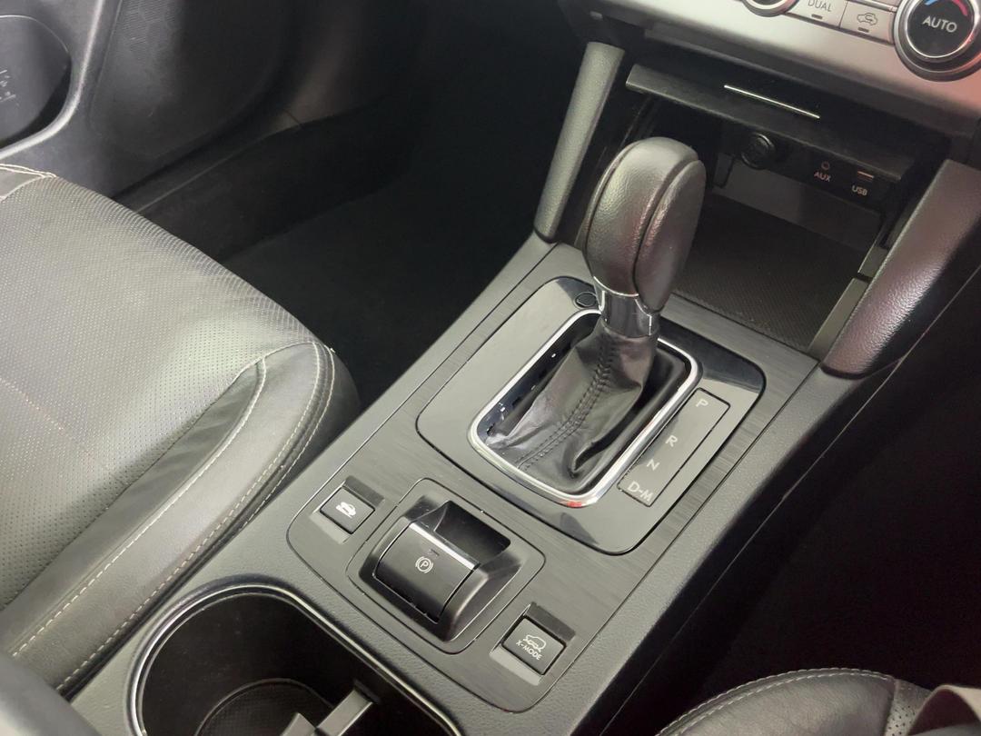 Photo '28' of Subaru Outback