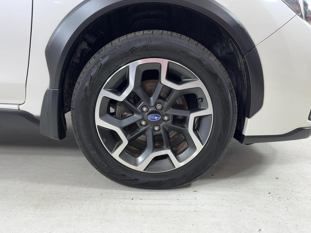 Photo '9' of Subaru XV