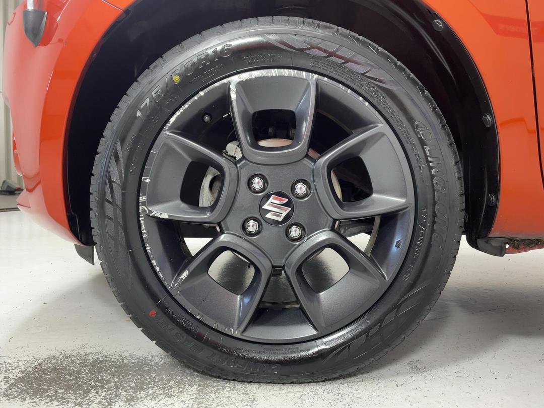 Photo '10' of Suzuki Ignis