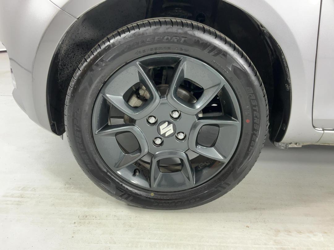 Photo '10' of Suzuki Ignis