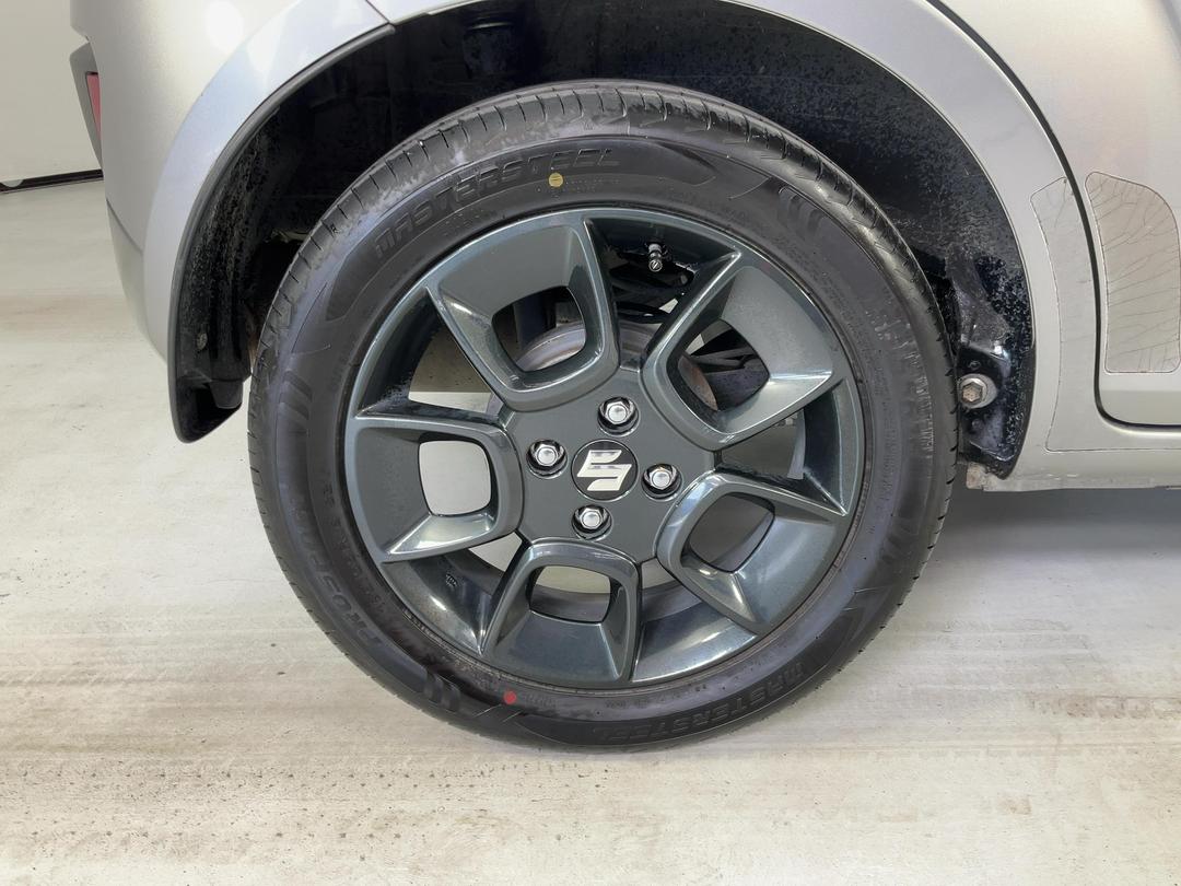 Photo '12' of Suzuki Ignis