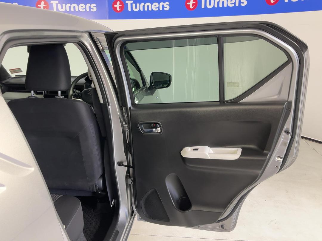 Photo '19' of Suzuki Ignis