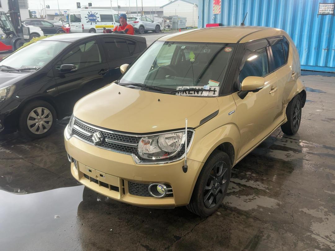 Photo '3' of Suzuki Ignis Photo '3' of Suzuki Ignis