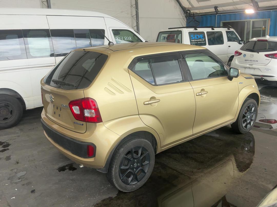 Photo '8' of Suzuki Ignis Photo '8' of Suzuki Ignis