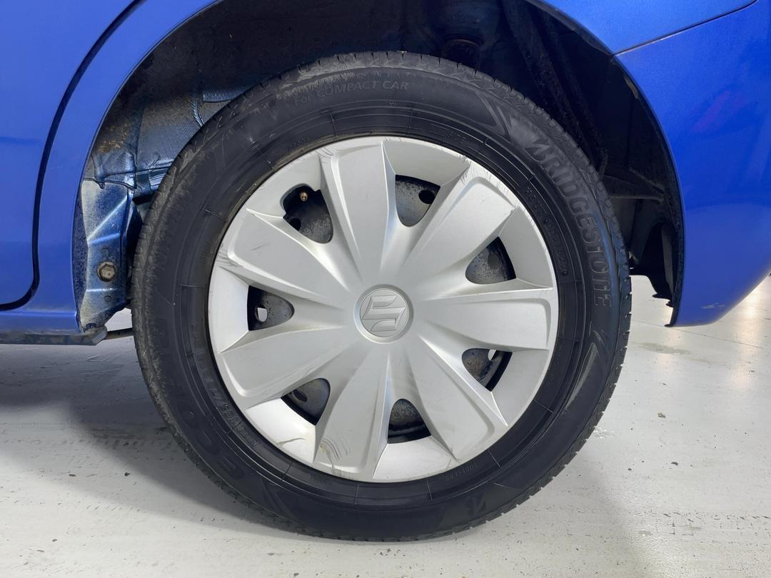 Photo '11' of Suzuki Solio