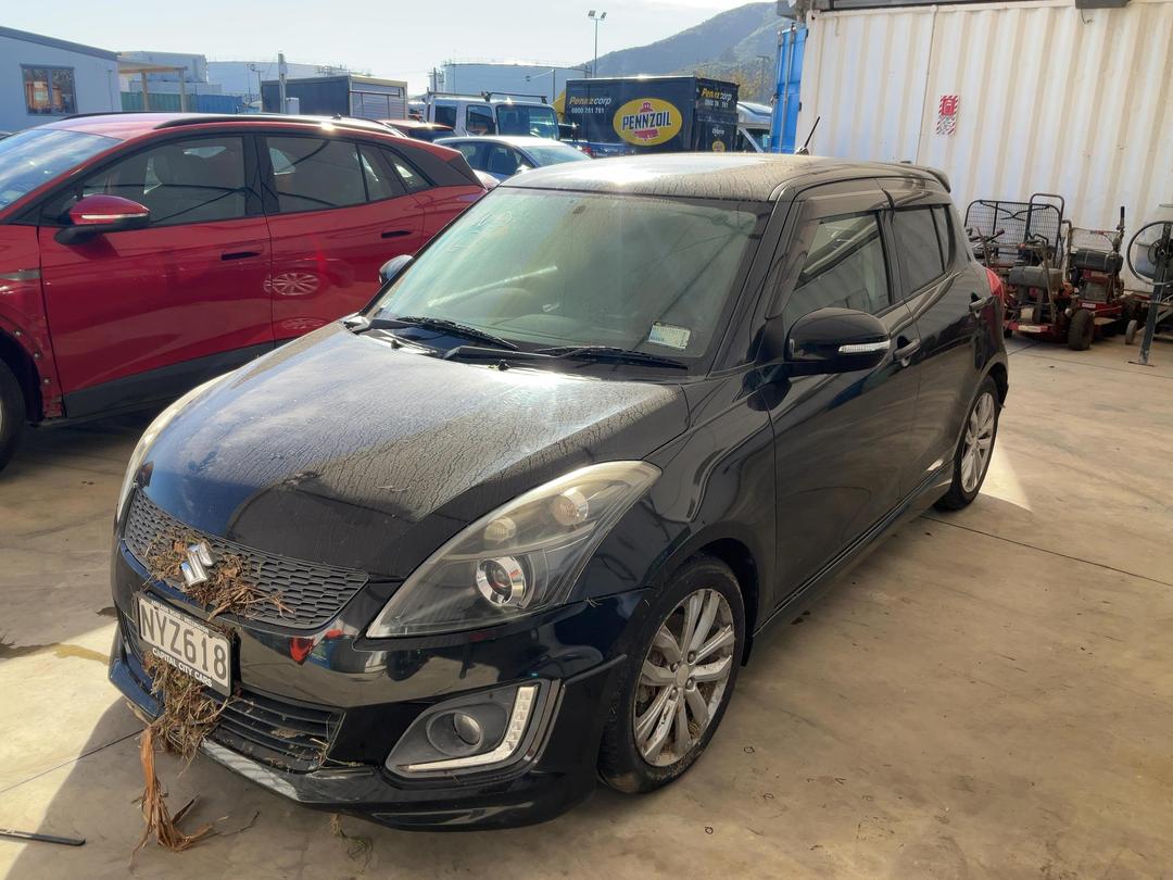 Photo '4' of Suzuki Swift RS