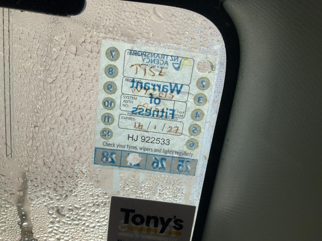 Photo '12' of Suzuki Swift RS