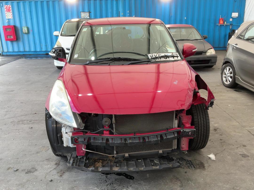 Photo '4' of Suzuki Swift XS5