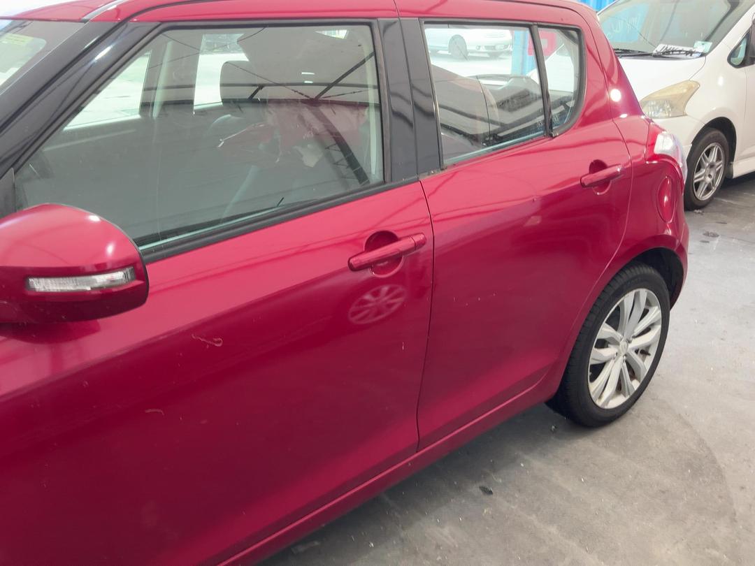 Photo '8' of Suzuki Swift XS5