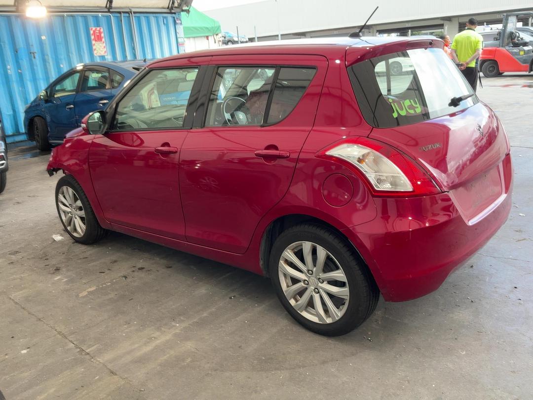 Photo '12' of Suzuki Swift XS5