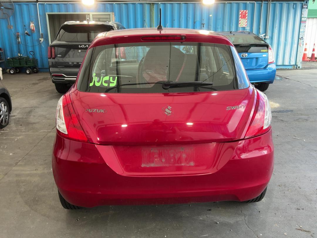Photo '13' of Suzuki Swift XS5
