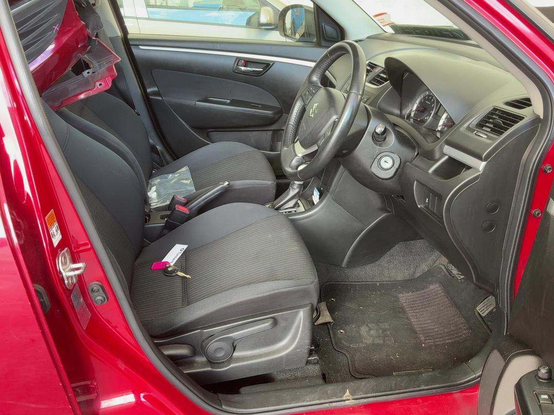 Photo '22' of Suzuki Swift XS5
