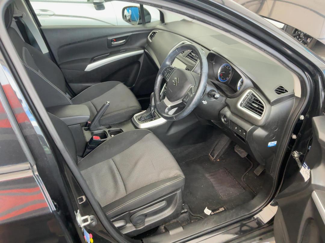 Photo '22' of Suzuki SX4 S-Cross