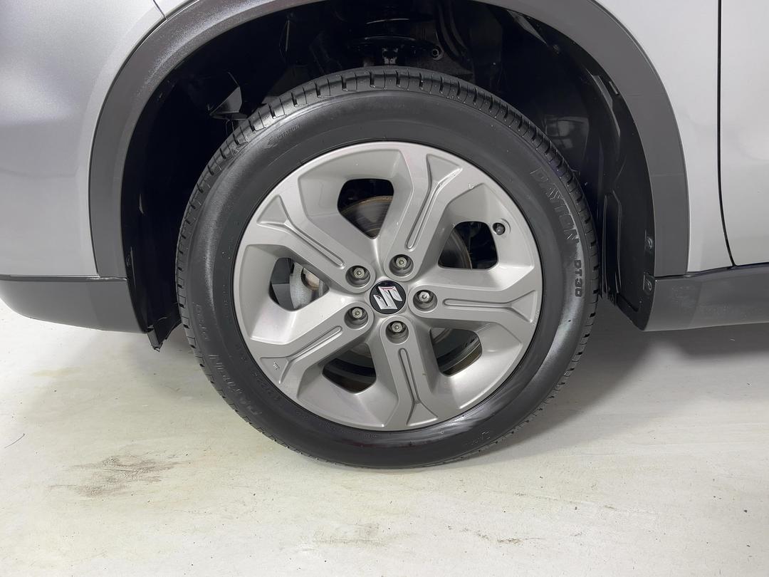 Photo '10' of Suzuki Vitara