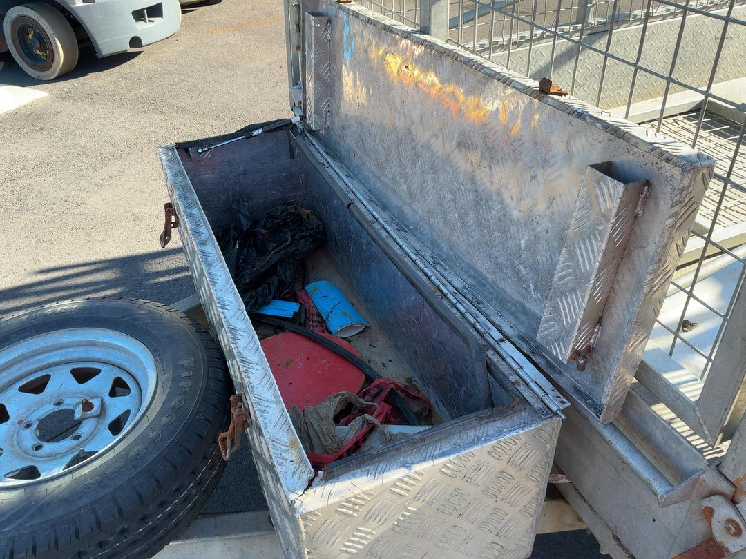 Photo '16' of TITAN 10X5 SINGLE Flat Deck - Single