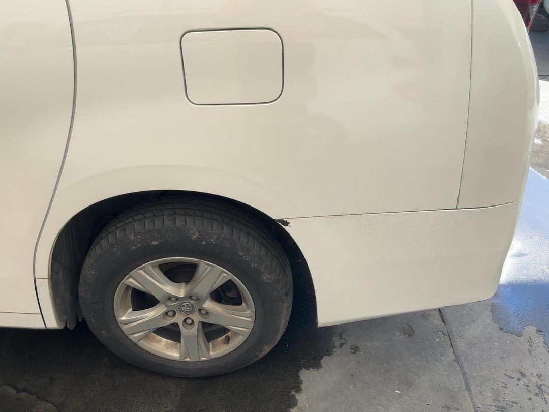 Photo '10' of Toyota Alphard Vellfire Photo '10' of Toyota Alphard Vellfire
